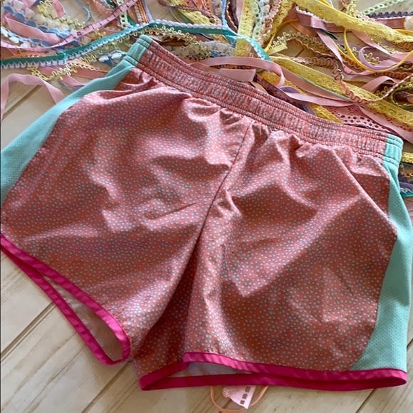 Danskin - Picture 2 of 4